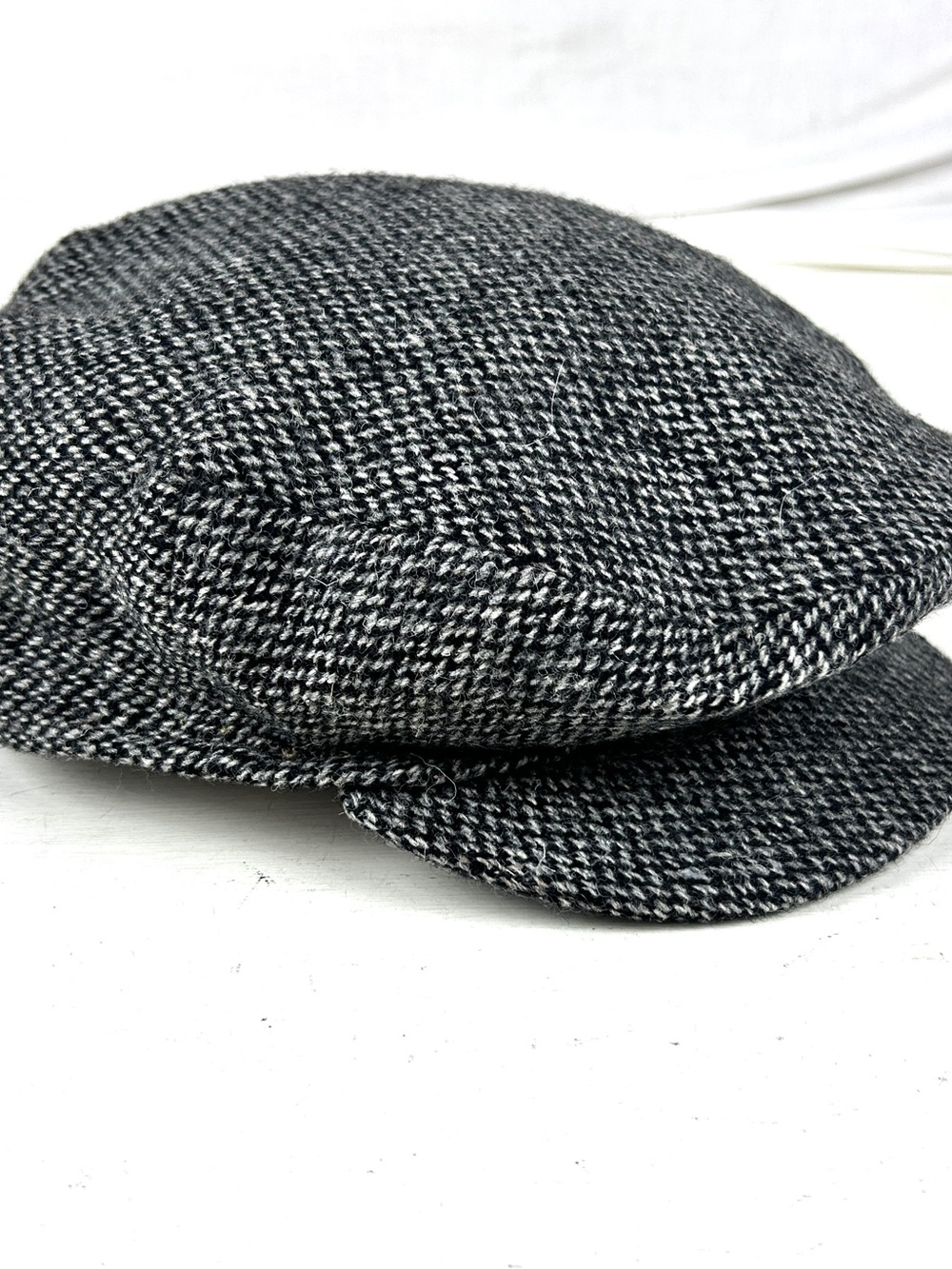 Vintage Burberry London 100% Wool Newsboy Flat Cabbie Cap Hat Size 7 3/8